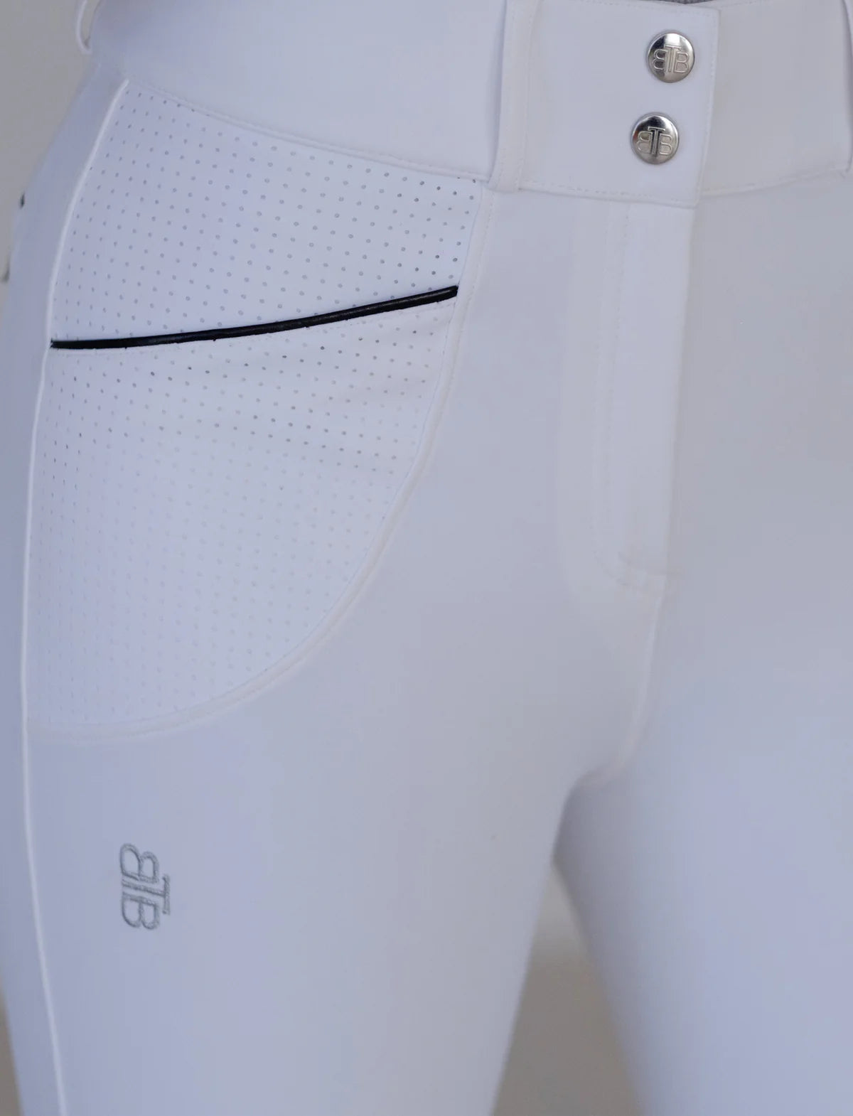 ‘Jamie’ Breech (white)
