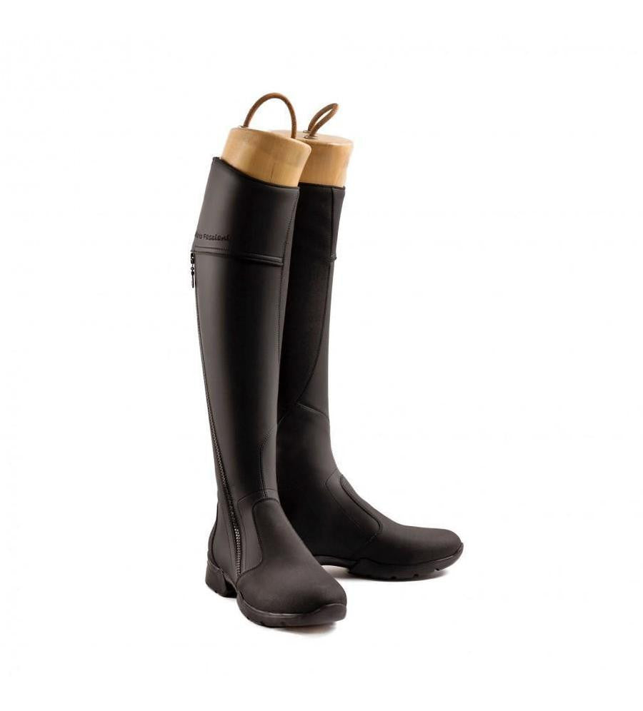 Style: 103 Custo (Black Custo) Size 41-45