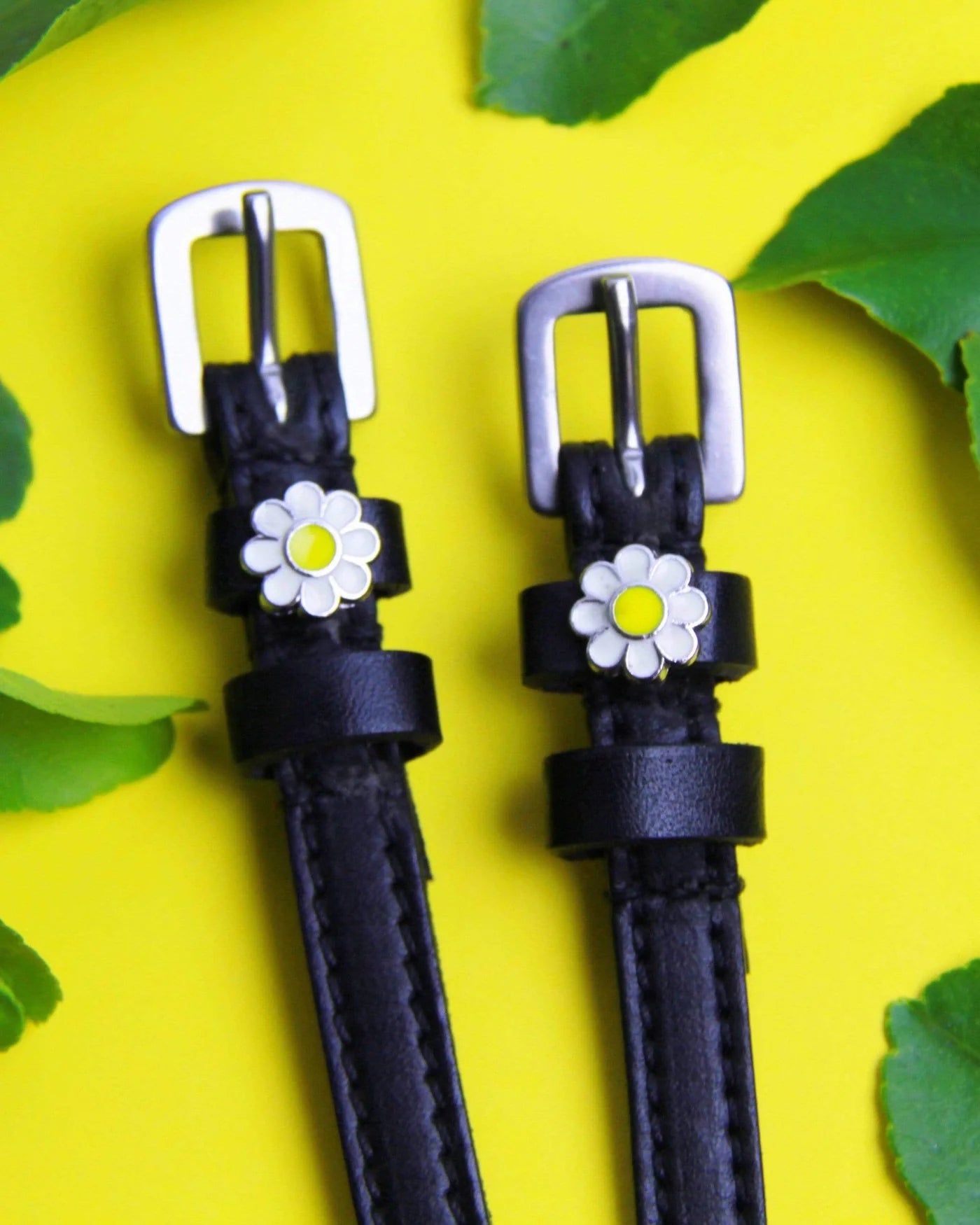 Daisy Flower Spur Straps