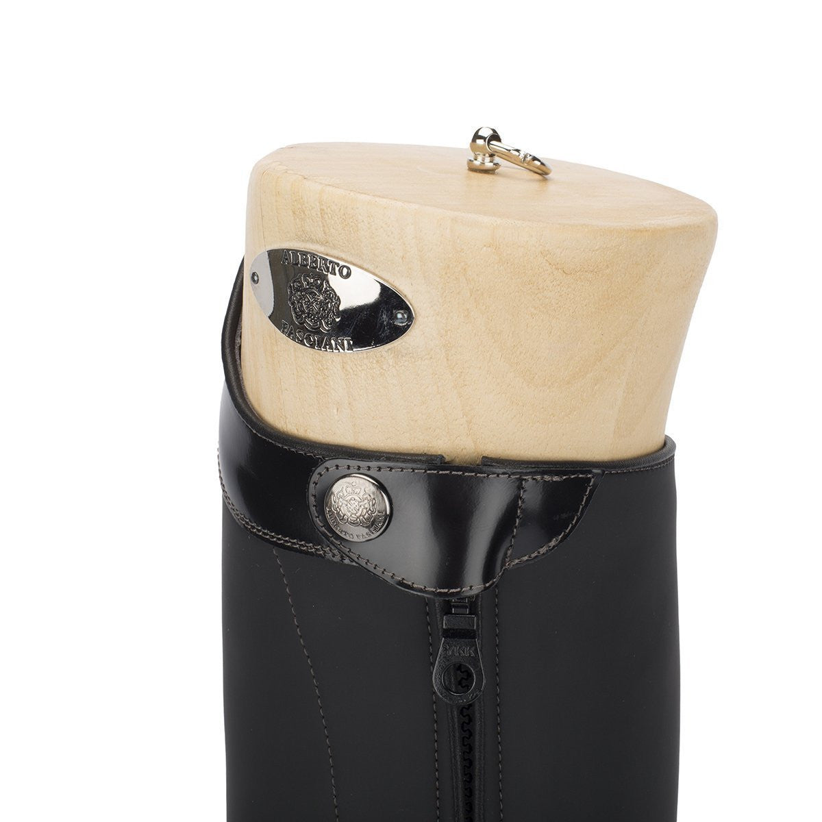 Style: Dressage Custo