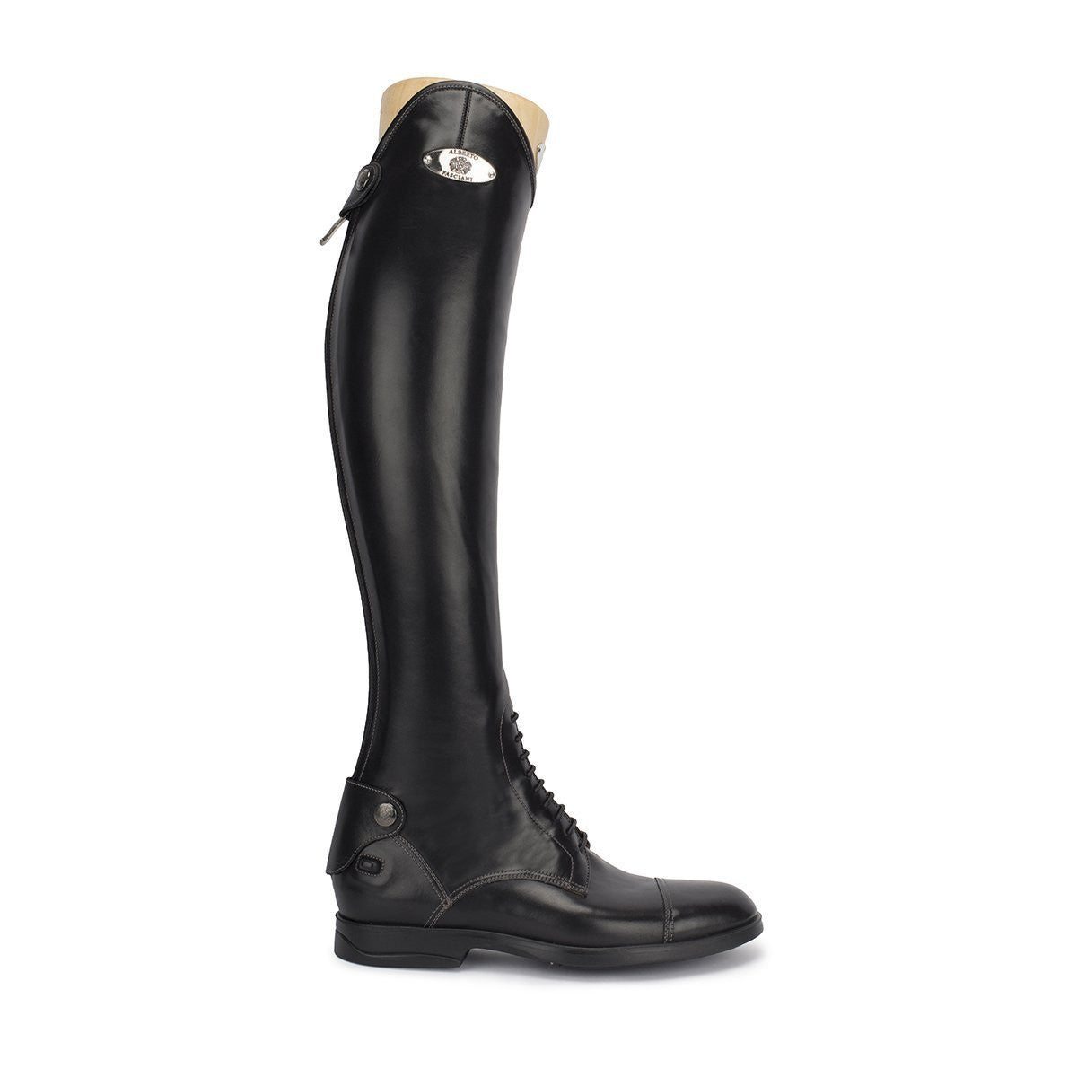 Alberto Fasciani's Leonardo is made in Super Natural calfskin leather. This showjumping boot is extremely soft and comfortable. The inner calf is a rubberised elastic grip system to fit smoothly against your leg. Equipped with back zip and elastic laces. The sole is with Blake stitch, latex rubber and anti-shock.

Semi-custom fit also available at $130 added to the boot price, please contact us to discuss further

100% Made in Italy

We are here to help should you need assistance with sizing